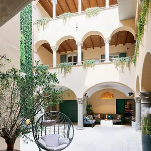 Rego - Boutique With Some Off-site In A Charming Historic District Close To Upper Town , Bergamo Italië